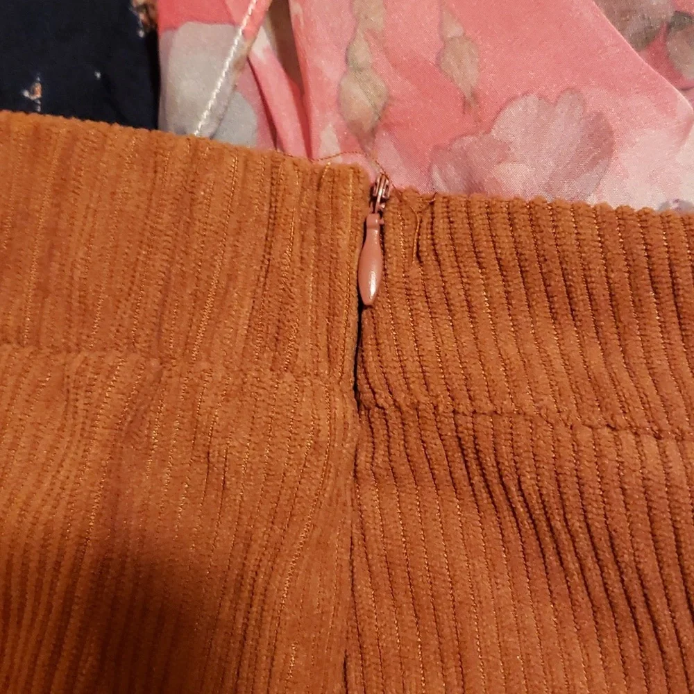 Shein Mini Skirt Size US 30/7X camel/brown - Picture 6 of 6